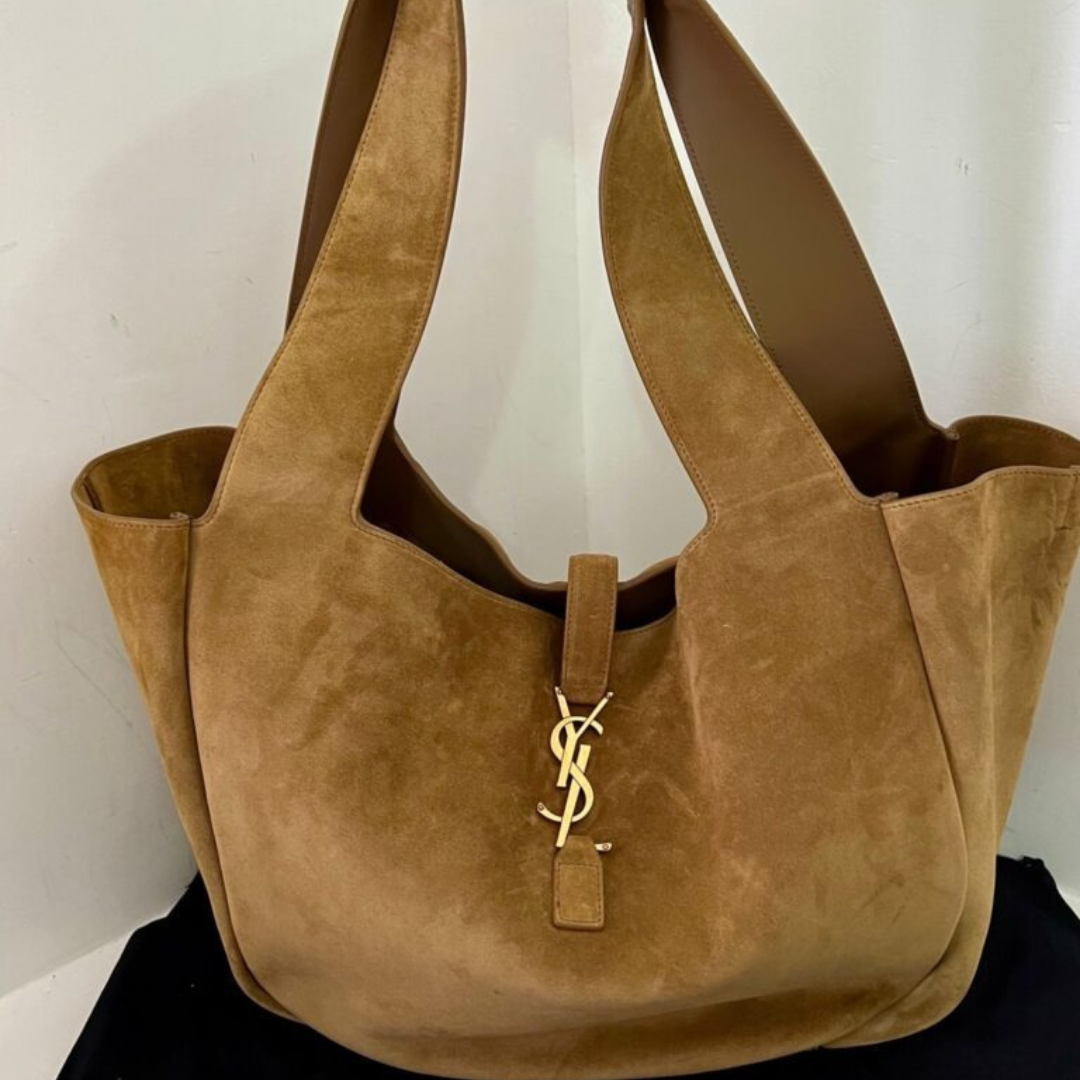 LE 5 À 7 BEA AUS VELOURSLEDER VON YVES SAINT LAURENT